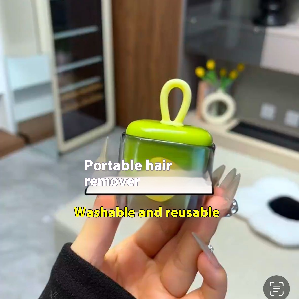 Removing Ball Roller Lent Remover - Image 6