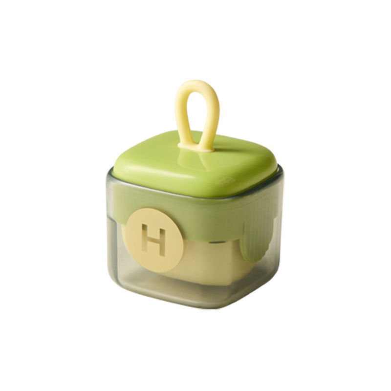 Removing Ball Roller Lent Remover - Image 3